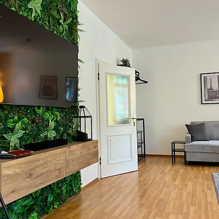 Vonmos アパート *